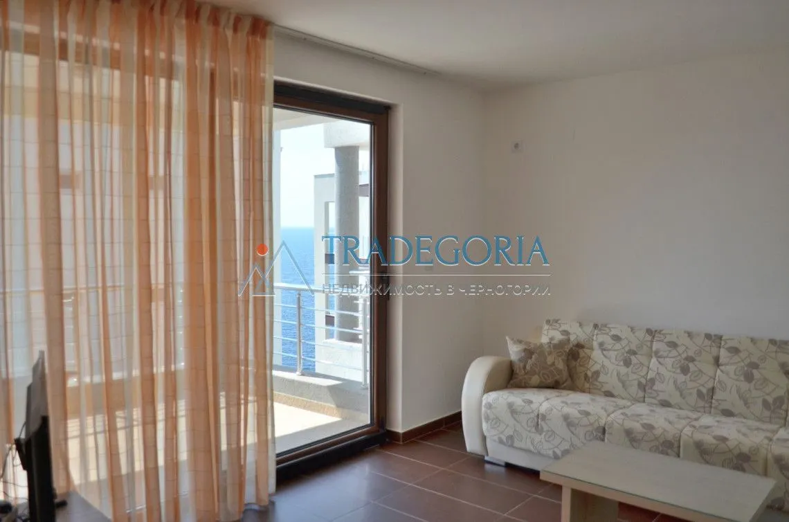 Prodaja, dvosoban stan, 81m², Dobra Voda, Bar