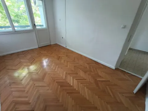 Rent, three bedroom apartment, 95m², Gintaš, Podgorica - image 8