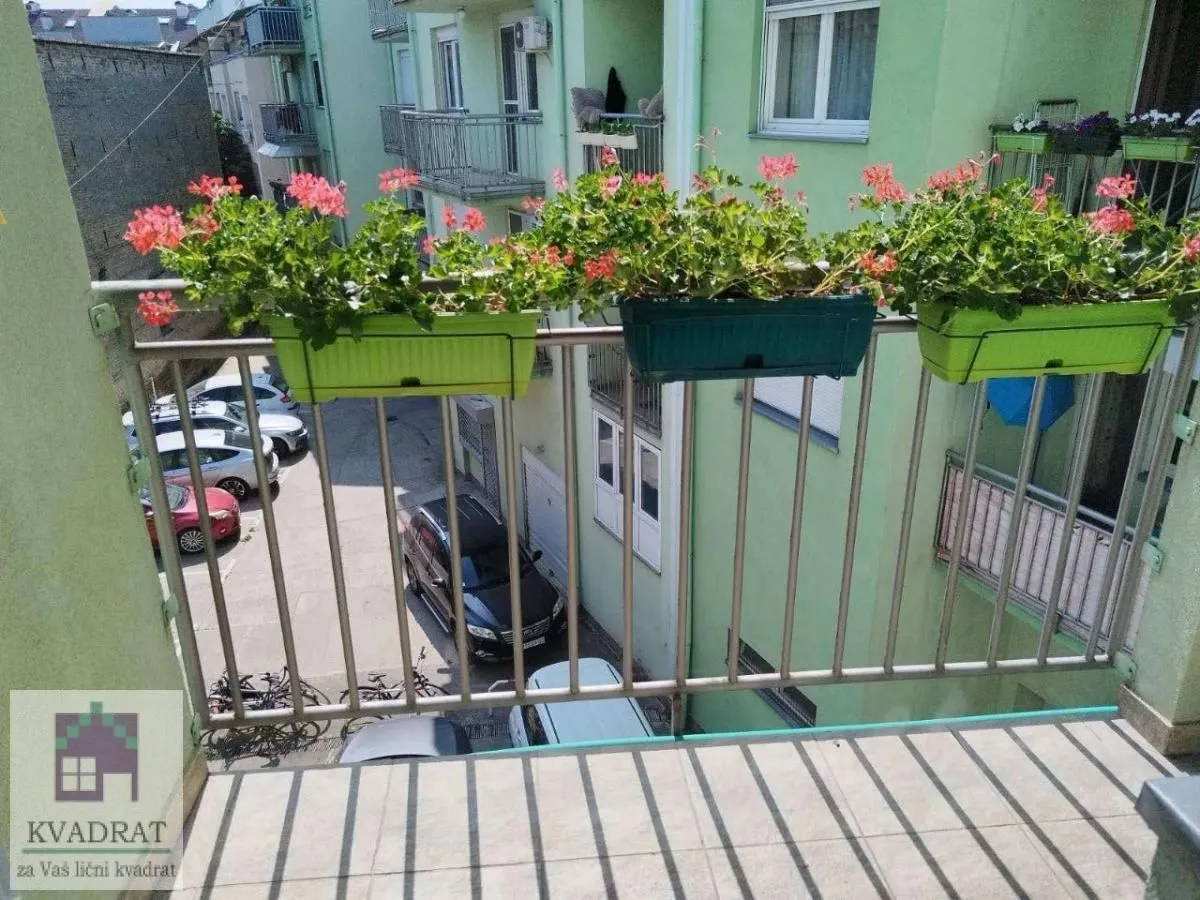Prodaja, četvorosoban stan, 115m², Grbavica, Novi Sad Sve Podlokacije