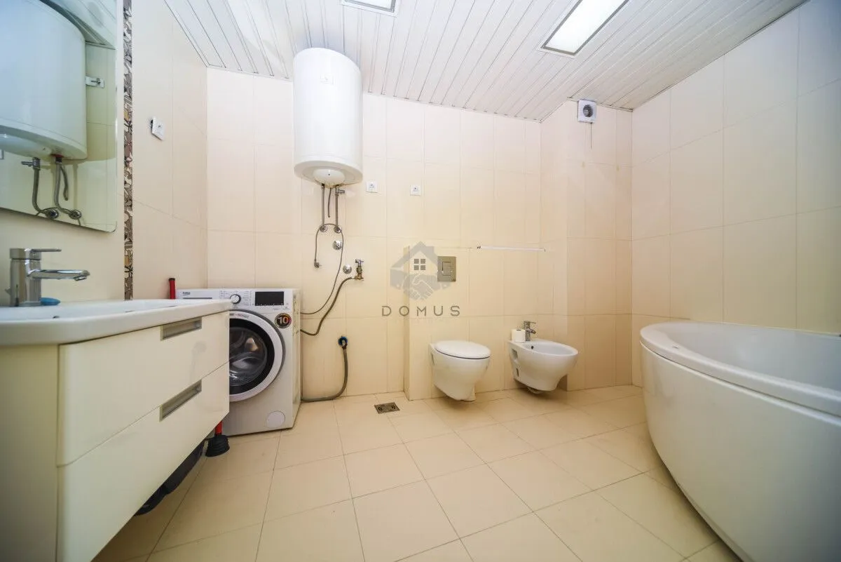 Rent, three bedroom apartment, 150m², Preko Morače, Podgorica
