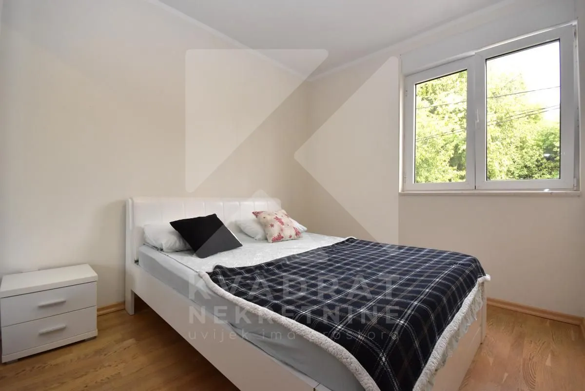 Rent, one bedroom apartment, 35m², Malo Brdo, Podgorica