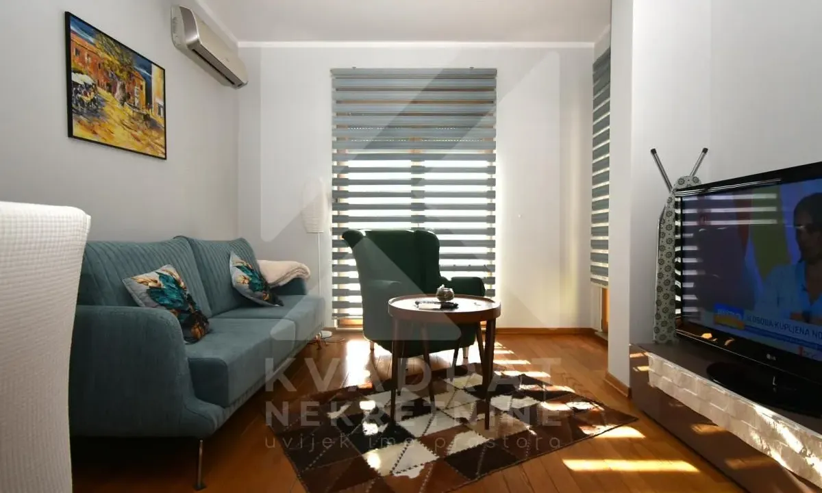 Prodaja, jednosoban stan, 50m², 1 maj, Podgorica