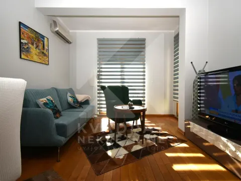 Prodaja, jednosoban stan, 50m², 1 maj, Podgorica