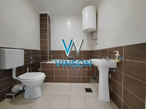 Izdavanje, poslovni prostor, 72m², Centar, Novi Sad - image 19