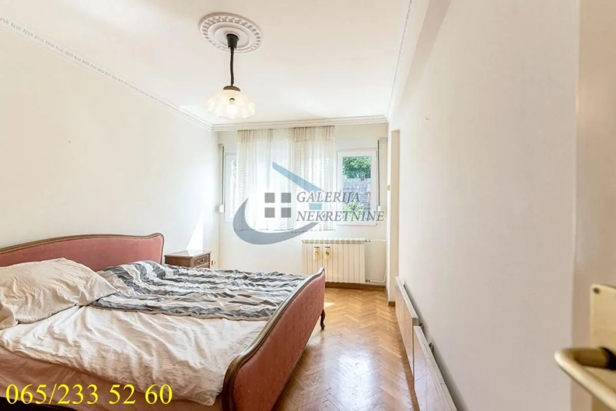 Prodaja, dvosoban stan, 64m², Vračar Sve Podlokacije, Beograd