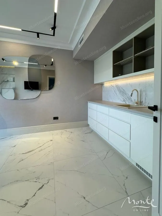 Sale, office space, 55m², Donja Lastva, Tivat