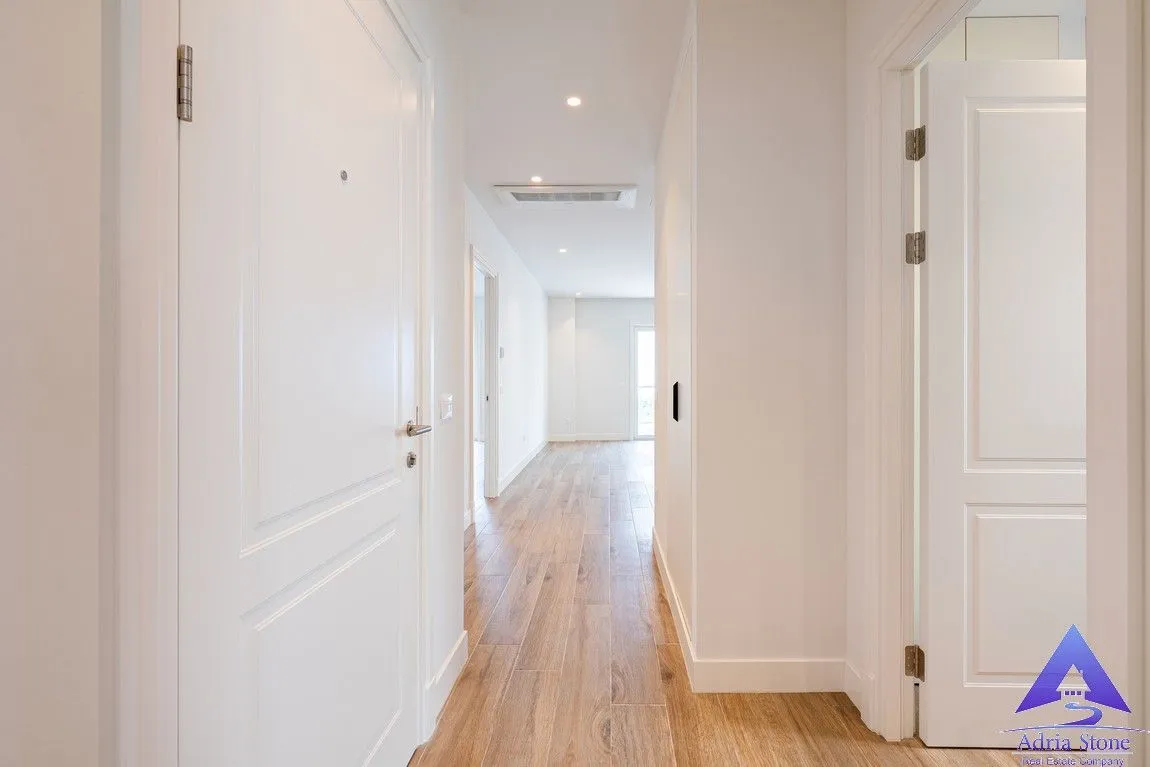 Prodaja, dvosoban stan, 94m², Luštica, Tivat