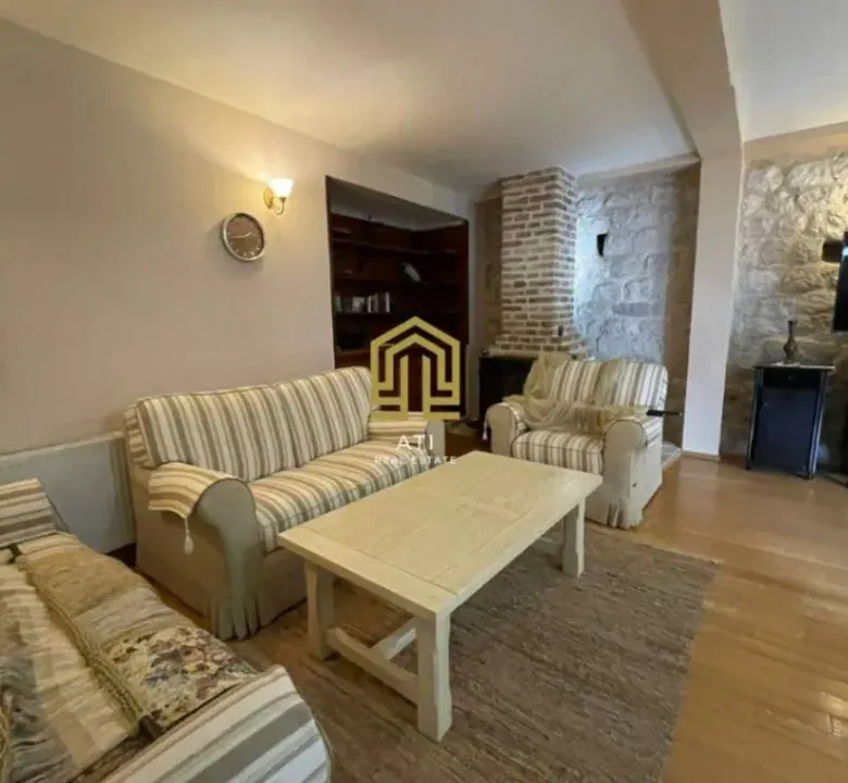 Prodaja, kuća, 180m², Orahovac, Kotor