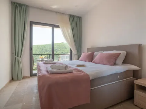 Sale, house, 170m², Bečići, Budva - image 10