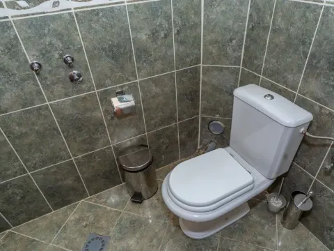 Sale, house, 300m², Motički gaj, Žabljak - image 5