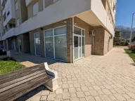 Izdavanje, poslovni prostor, 71m², Bar, Crna Gora - image 1