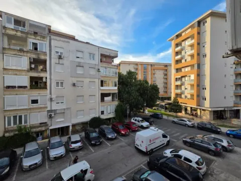 Izdavanje, dvosoban stan, 58m², Zagorič, Podgorica - image 6