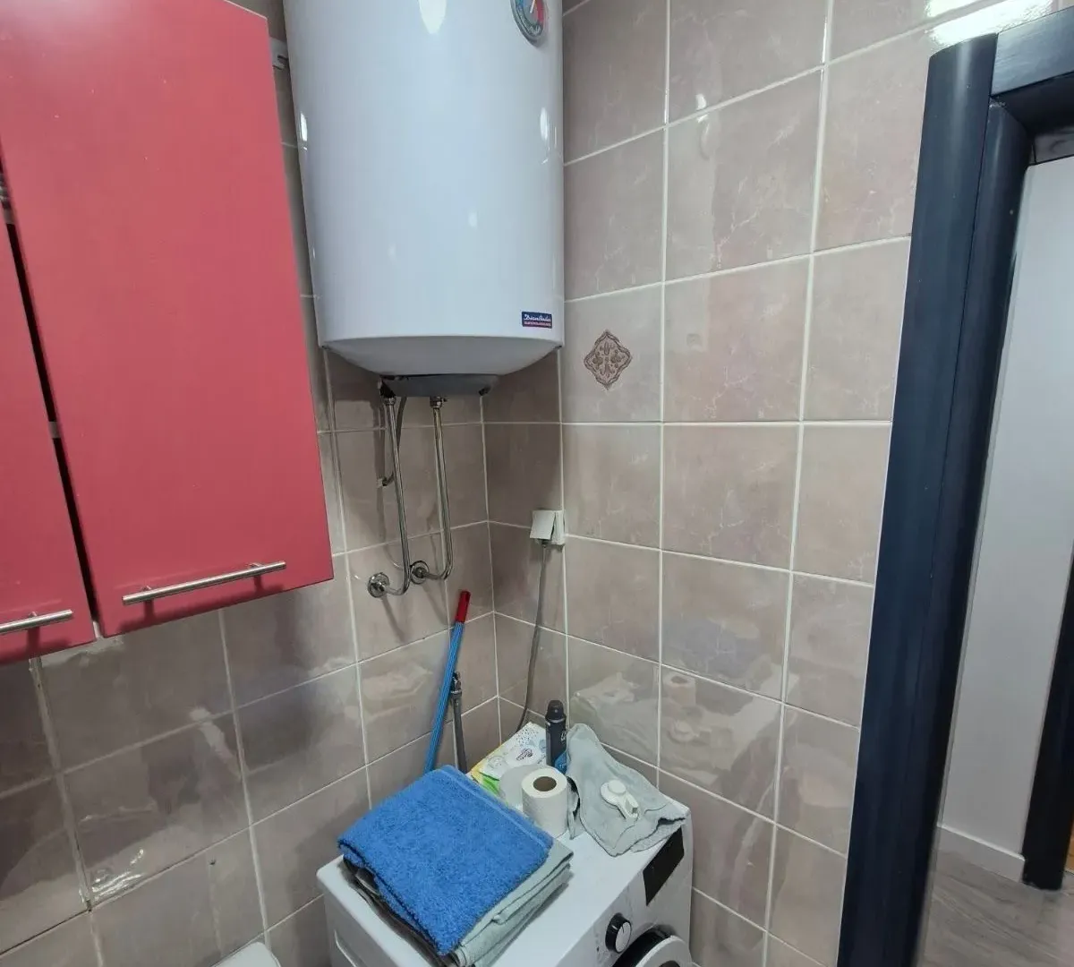 Prodaja, jednosoban stan, 64m², Velji Vinogradi, Budva