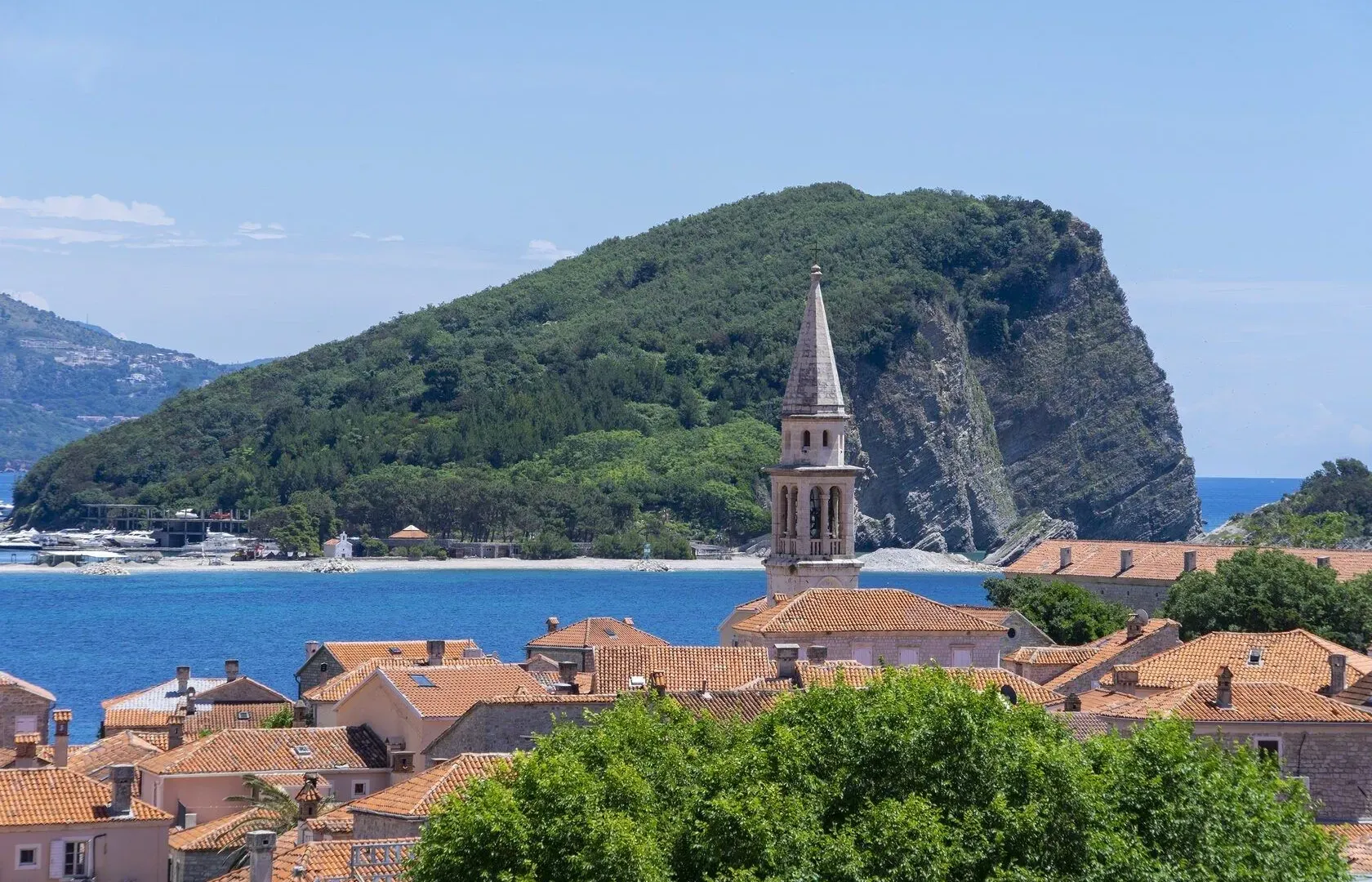 Sale, two bedroom apartment, 154m², Centar, Budva
