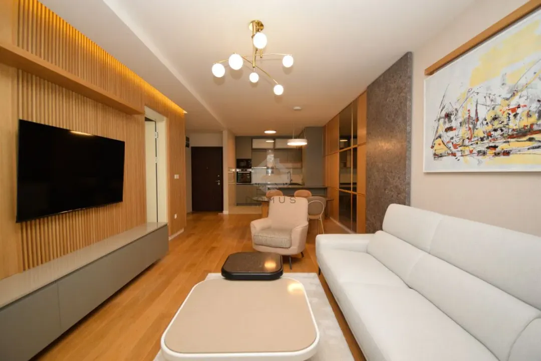 Izdavanje, jednosoban stan, 61m², Podgorica, Crna Gora
