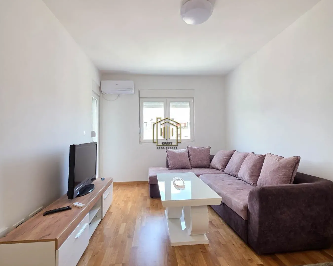 Rent, one bedroom apartment, 43m², Stari Aerodrom, Podgorica