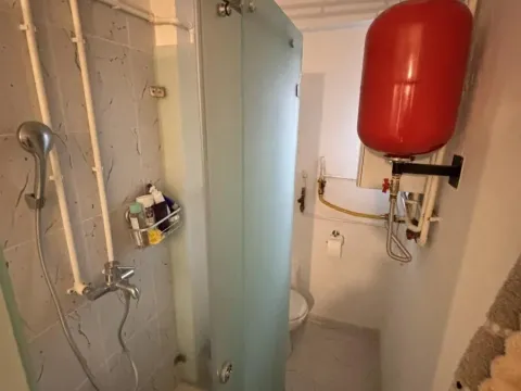 Prodaja, kuća, 274m², Tavrića obori, Jagodina - image 29