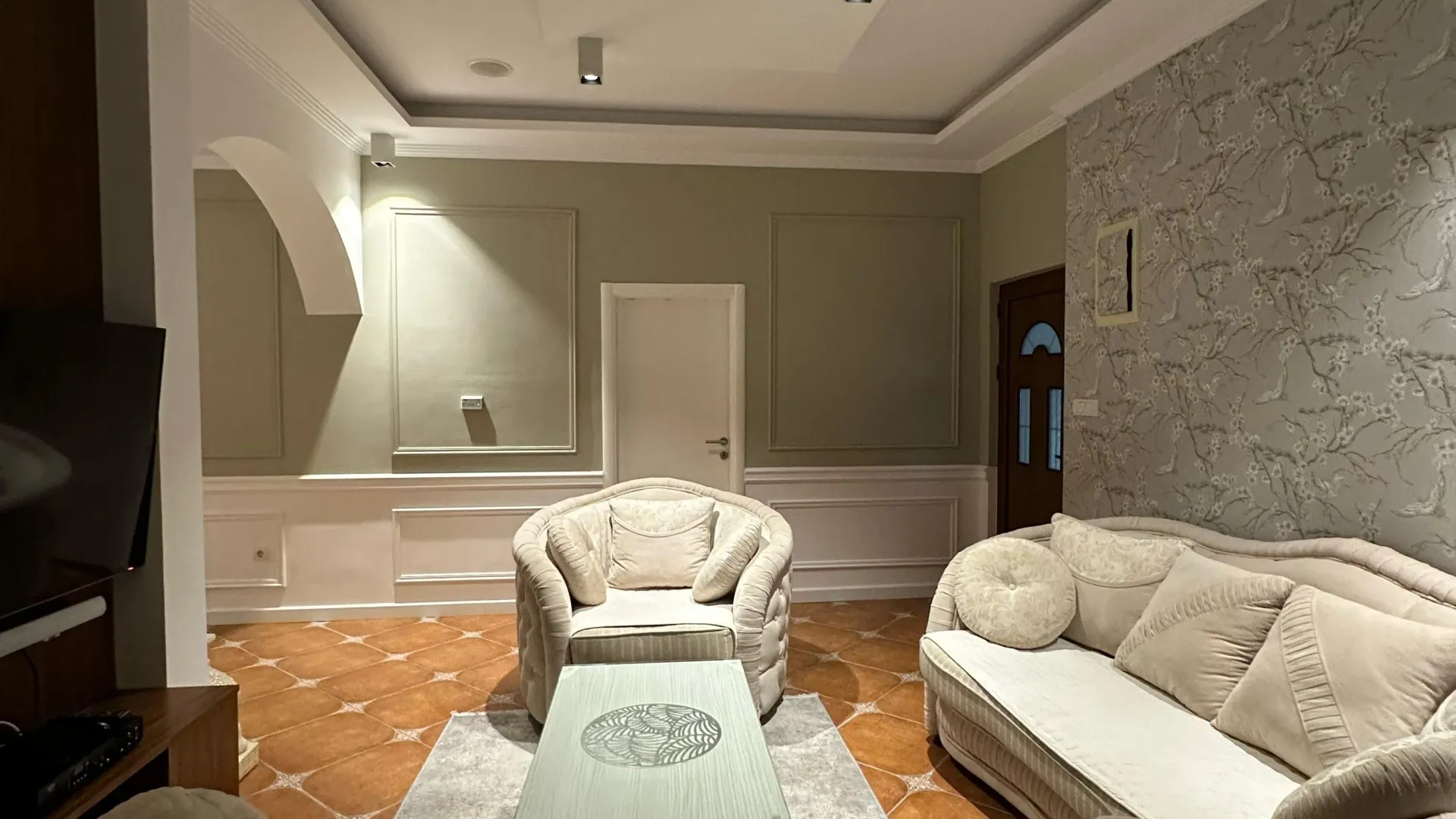 Rent, three bedroom apartment, 130m², Centar, Tivat