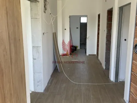 Prodaja, kuća, 280m², Dedinje (Mladenovac), Mladenovac - image 3