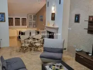 Izdavanje, stan, 103m², Centar, Tivat - image 19