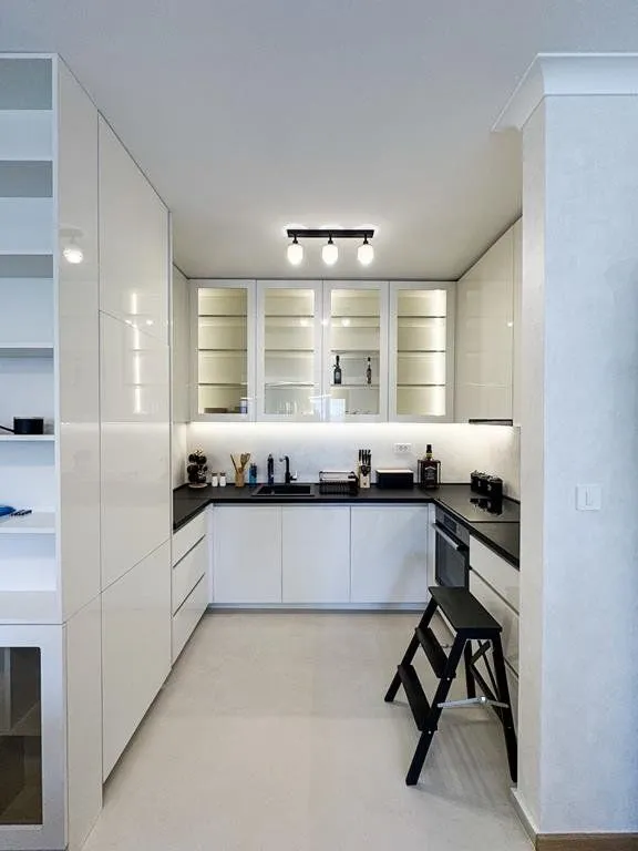 Izdavanje, dvosoban stan, 69m², City Kvart, Podgorica