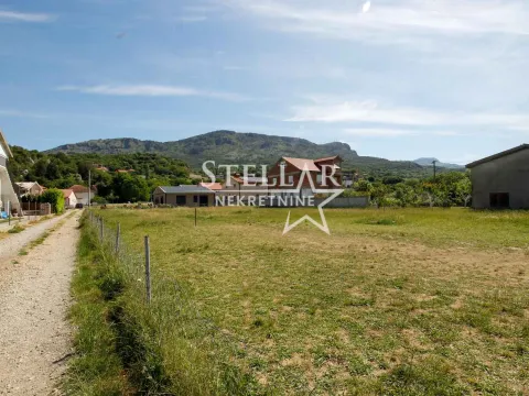 Prodaja, plac, 594m², Doljani, Podgorica - image 1