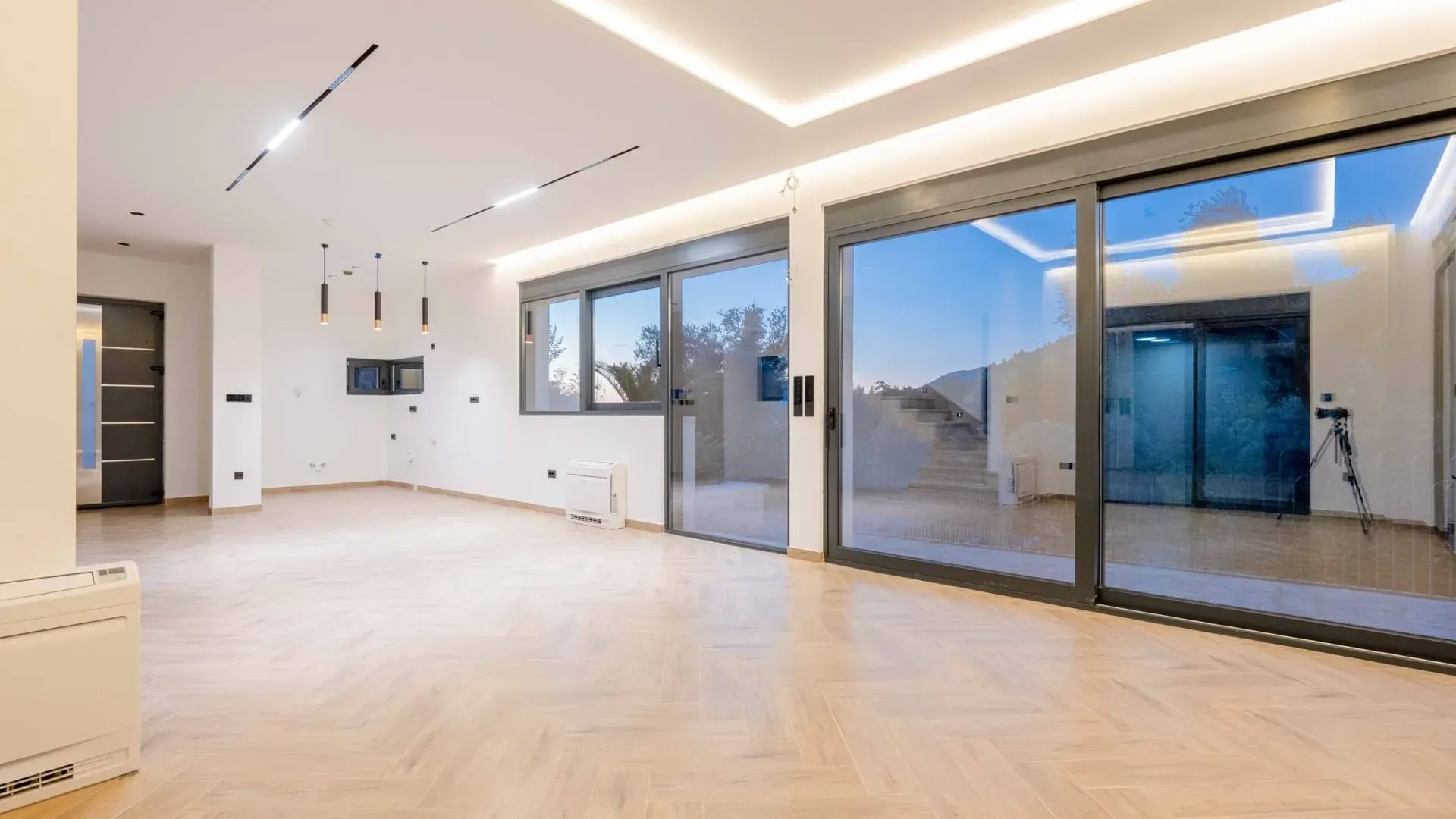 Prodaja, kuća, 240m², Kamenovo, Budva