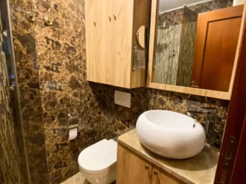 Izdavanje, dvosoban stan, 60m², City Kvart, Podgorica - image 10