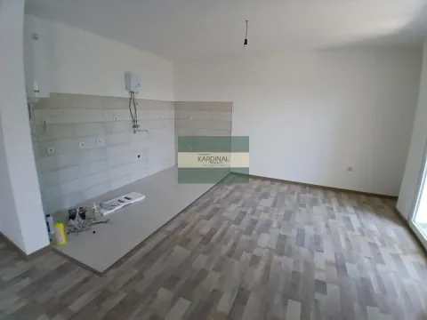 Prodaja, trosoban stan, 94m², Solaris, Jagodina - image 4