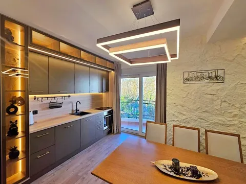 Sale, three bedroom apartment, 106m², Bečići, Budva - image 5