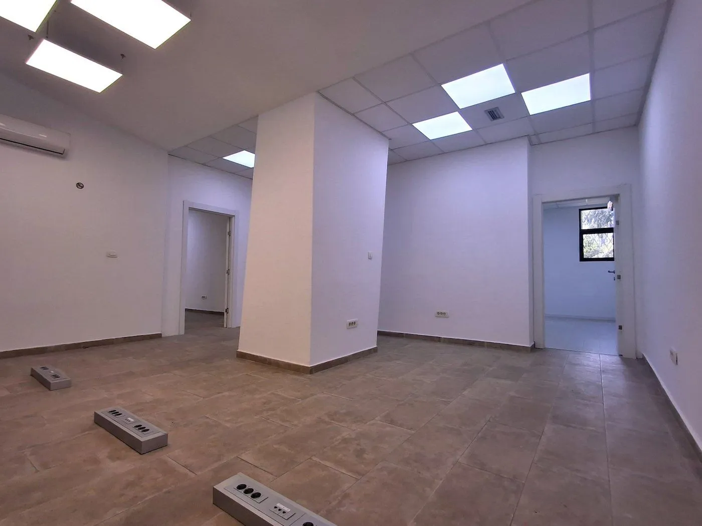 Sale, office space, 294m², Blok 5, Podgorica