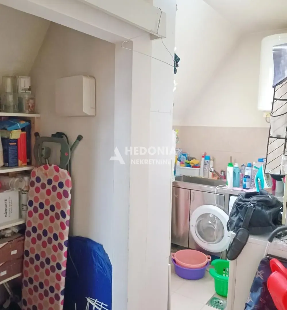 Sale, apartment, 217m², Banjica, Voždovac Sve Podlokacije