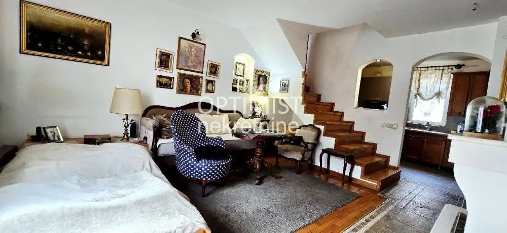 Prodaja, stan, 108m², Stari Grad, Beograd