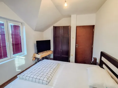 Prodaja, kuća, 150m², Nikšić, Crna Gora - image 9