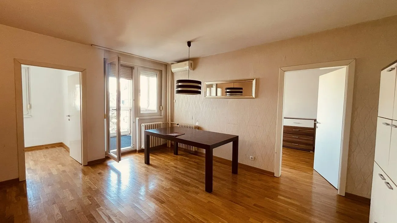 Rent, three bedroom apartment, 66m², Voždovac Sve Podlokacije, Beograd