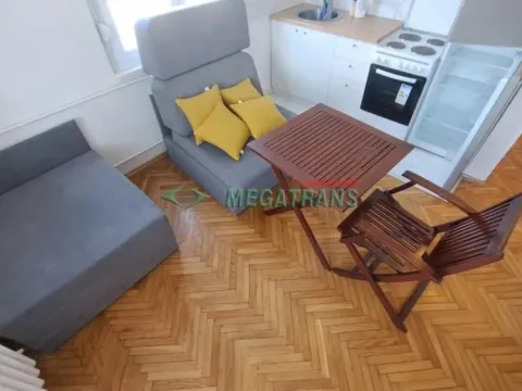 Izdavanje, stan, 26m², Centar, Novi Sad - image 3