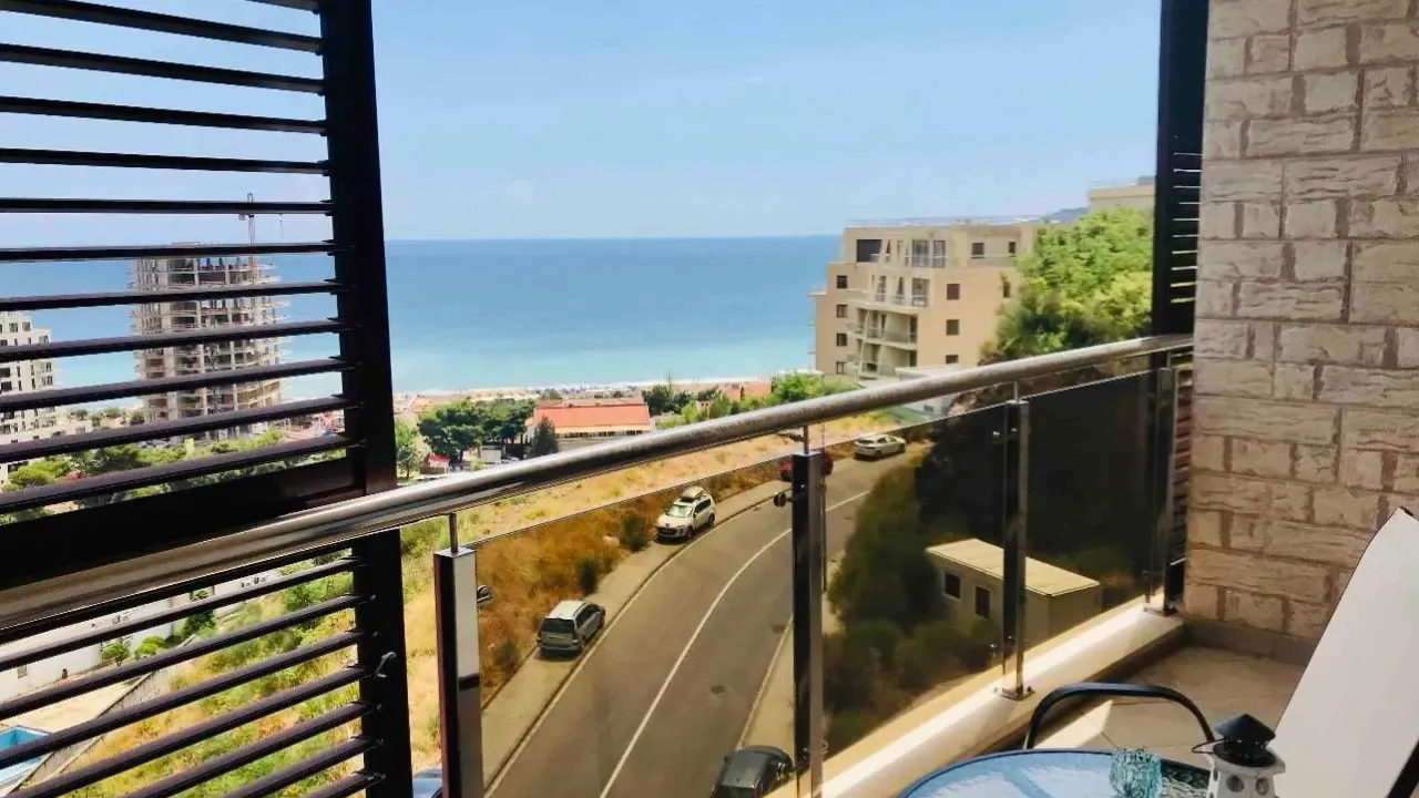 Sale, one bedroom apartment, 45m², Bečići, Budva