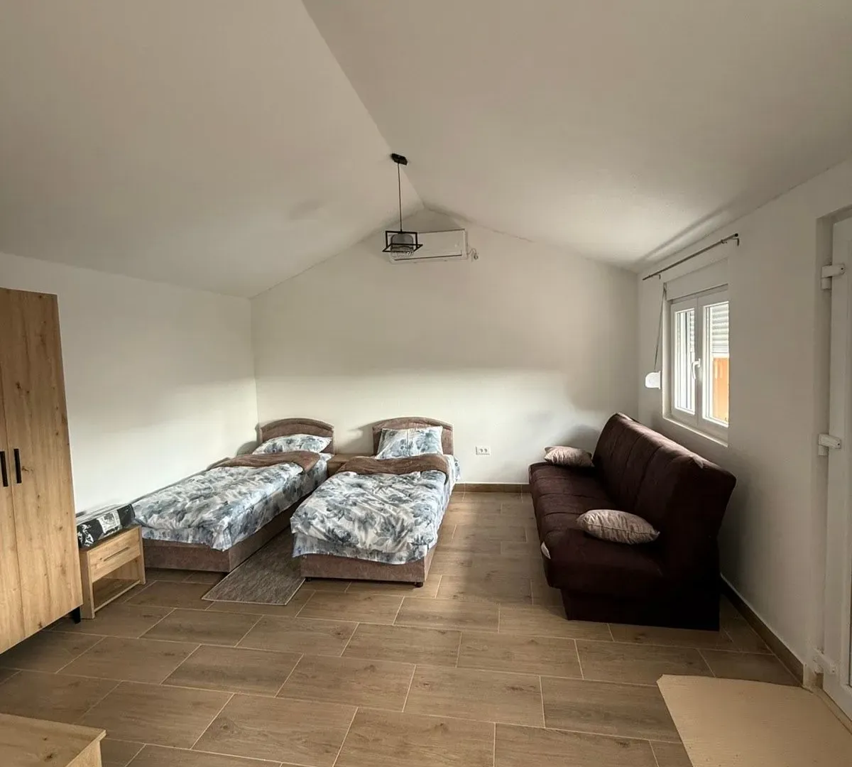Rent, studio apartment, 30m², Gradiošnica, Tivat