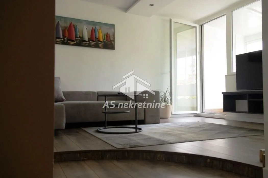 Izdavanje, dvosoban stan, 60m², Voždovačka Crkva, Voždovac Sve Podlokacije