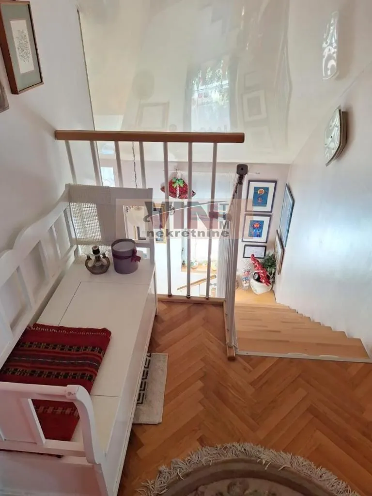 Prodaja, trosoban stan, 91m², Fon (Fon - Bilećka), Voždovac Sve Podlokacije