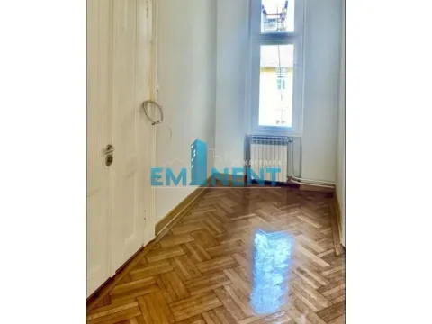 Izdavanje, stan, 250m², Stari Grad, Beograd - image 8