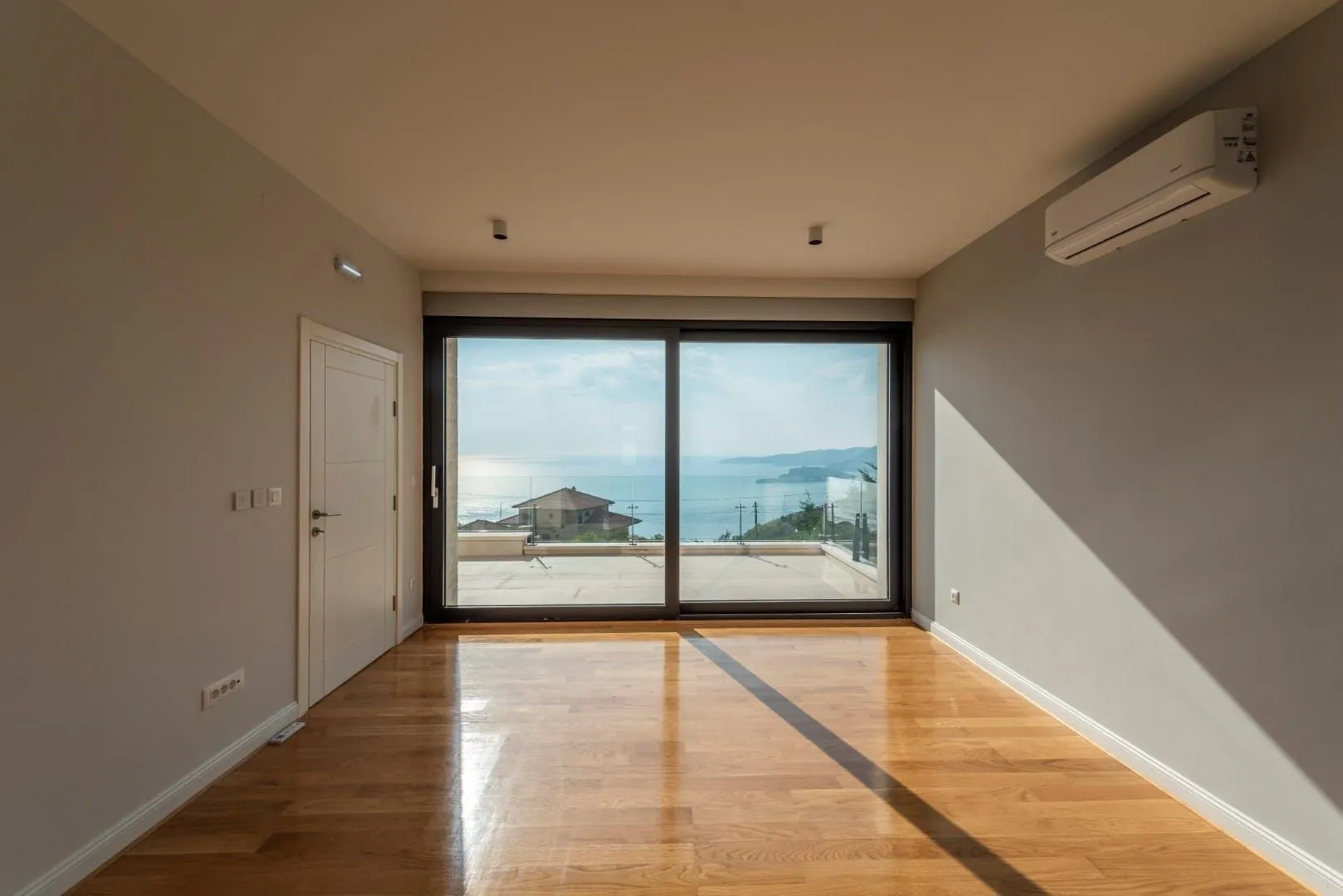Sale, house, 327m², Tudorovići, Budva