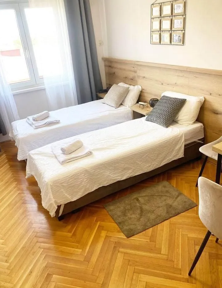 Prodaja, garsonjera, 24m², Blok 6, Podgorica