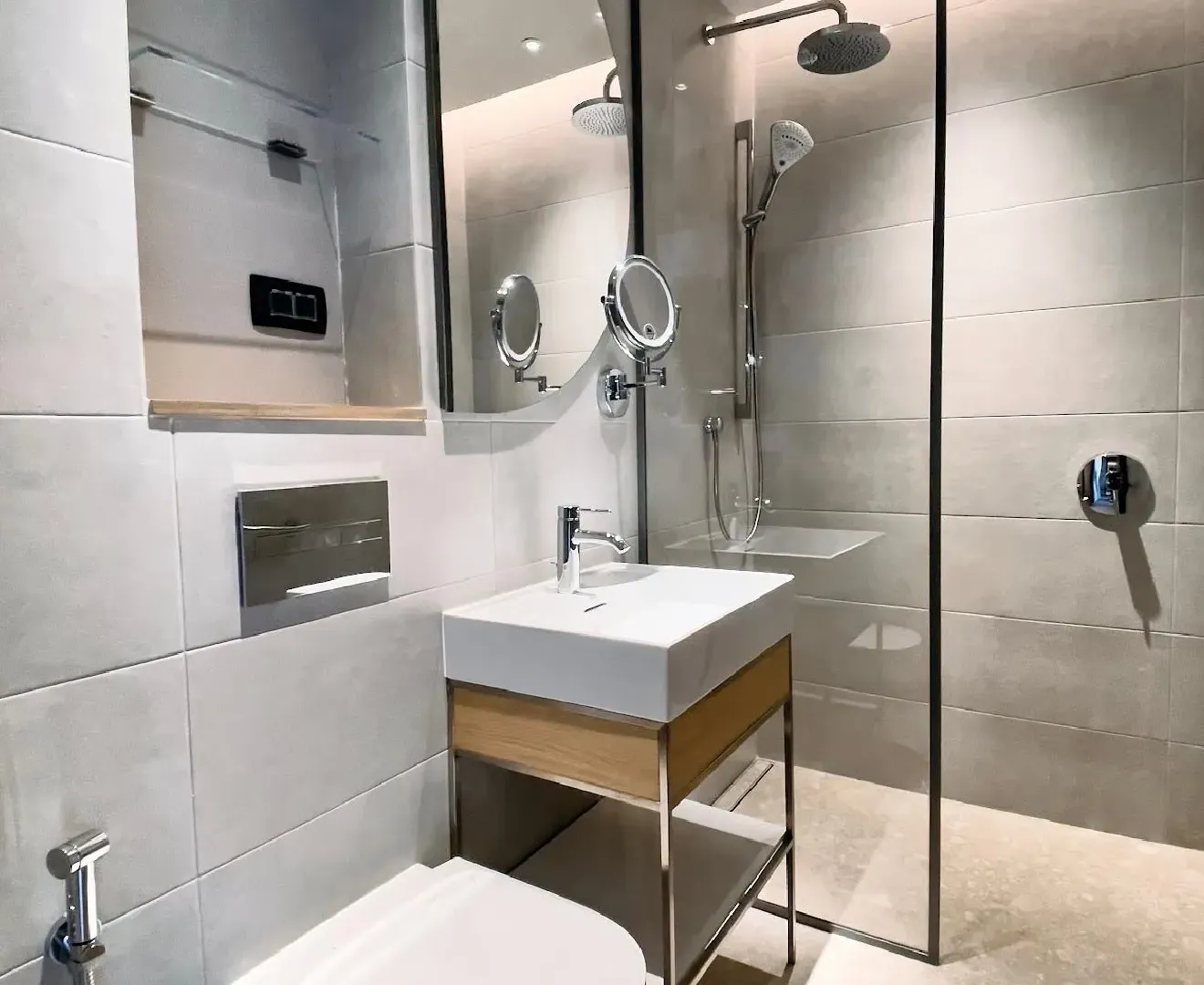 Prodaja, dvosoban stan, 102m², Boka Place, Tivat