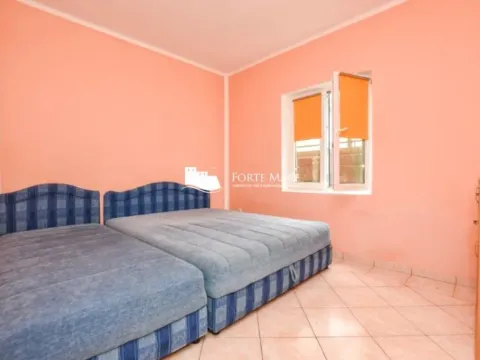 Sale, house, 280m², Bijela, Herceg Novi - image 12