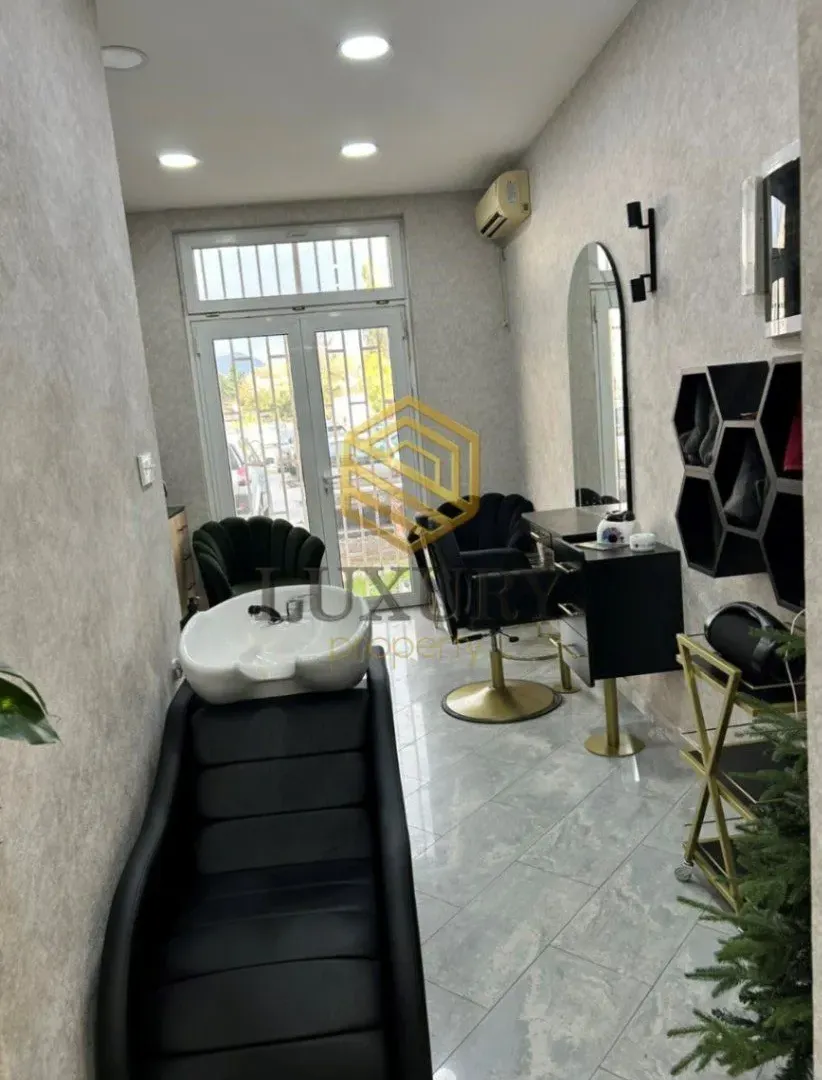 Rent, office space, 90m², Stari Aerodrom, Podgorica