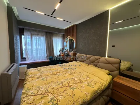 Sale, three bedroom apartment, 195m², Pobrežje, Podgorica - image 5