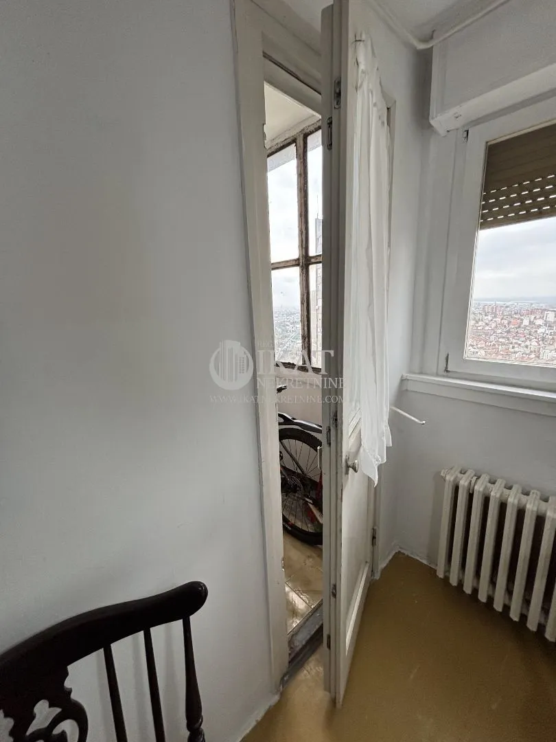 Prodaja, dvosoban stan, 85m², Zvezdara Sve Podlokacije, Beograd