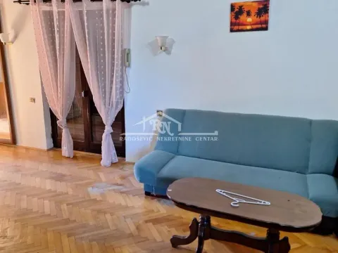 Izdavanje, dvosoban stan, 50m², Voždovac Sve Podlokacije, Beograd - image 4