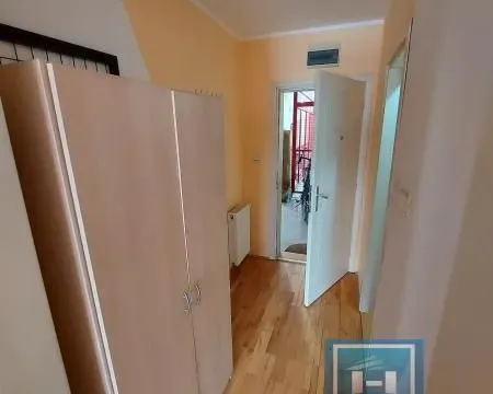 Rent, studio apartment, 26m², Centar, Jagodina - image 9